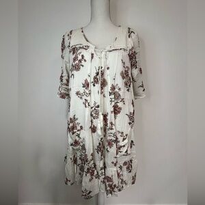 EUC  Alter’d State Flowy Floral Dress with Front Pockets size L